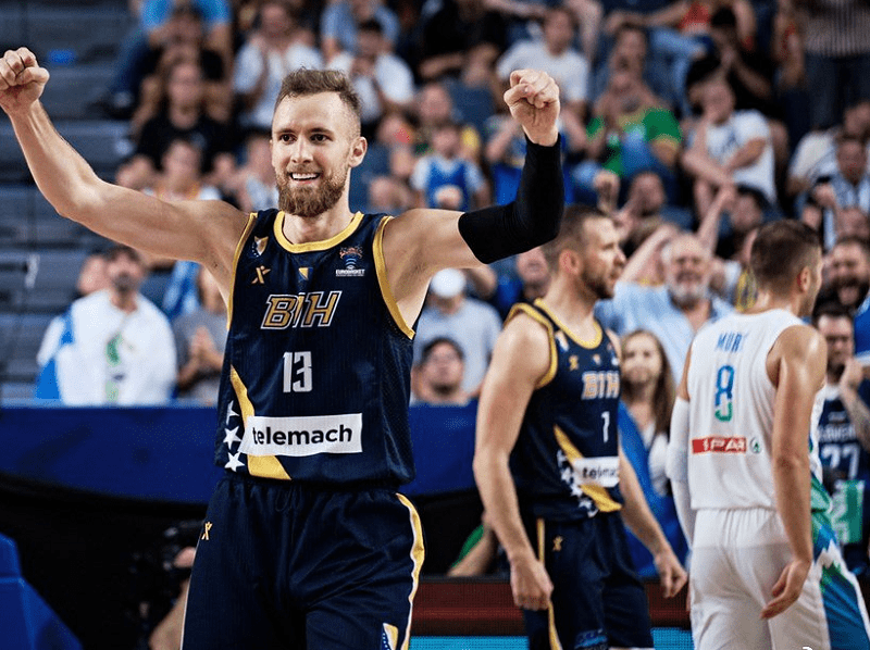 波黑胜马其顿,晋级机遇稍显!的简单介绍 波黑胜马其顿,晋级机遇稍显!的简单介绍