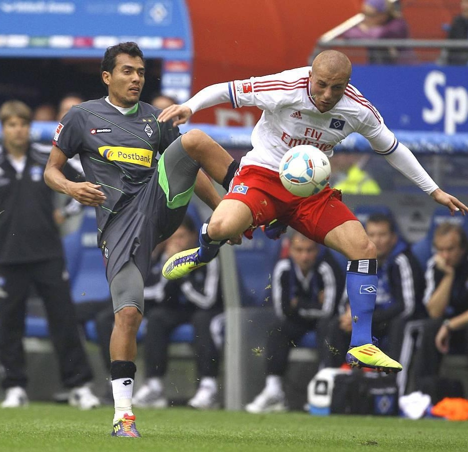 关于法兰克福将客场对阵布鲁日，双方实力均衡的信息