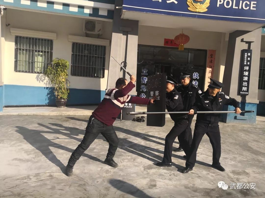 关于东莞中锐士气高昂砥砺自律提振信心的信息