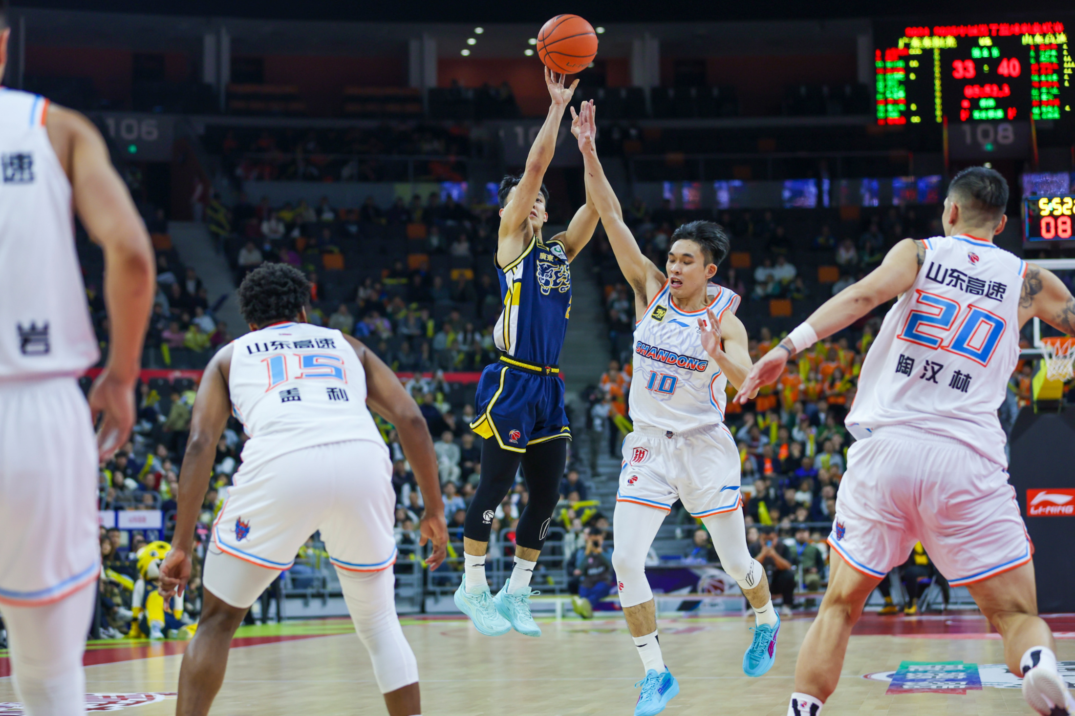 PG游戏下载-包含弗赖堡门将神勇扑救，帮助球队守住胜利的词条