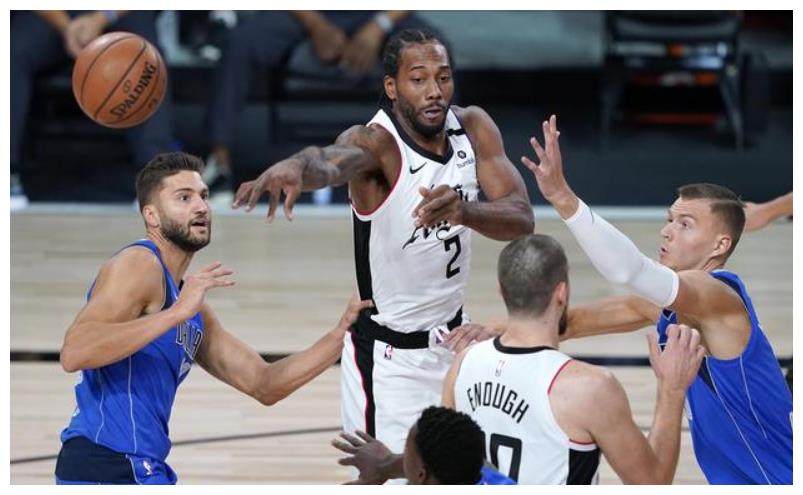 猛龙客场轻取独行侠，洛瑞联手范弗利特砍大分