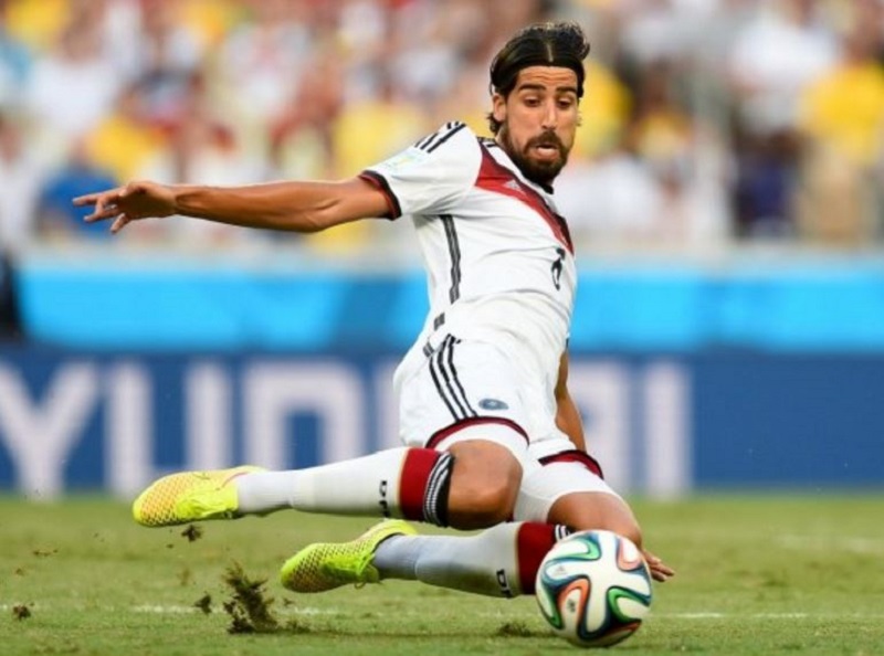 德国队力克泰国队，黄鸭组合带队取胜的简单介绍