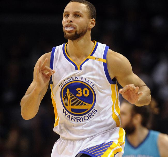 鹈鹕完胜中国男篮，卡鲁索打破历史纪录的简单介绍