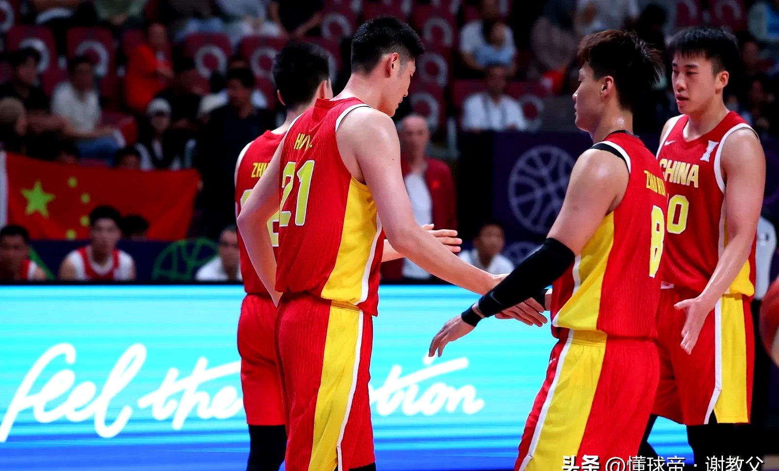 四川队鏖战上海队，郭艾伦扛起全队