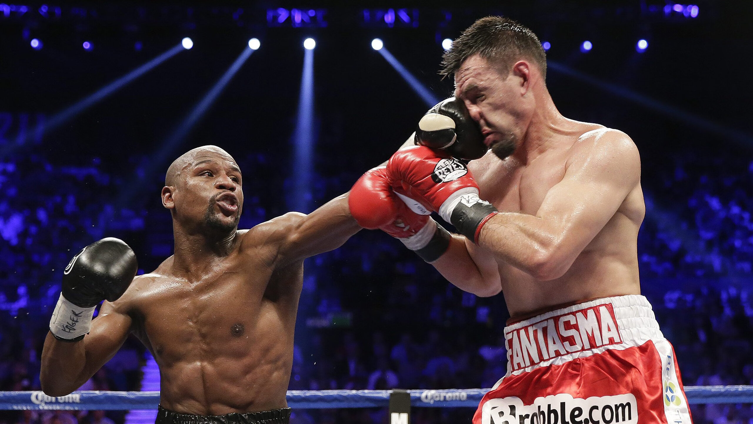 跨界奇迹日，乌克兰足球的坚韧与劳塔罗的赛道狂飙