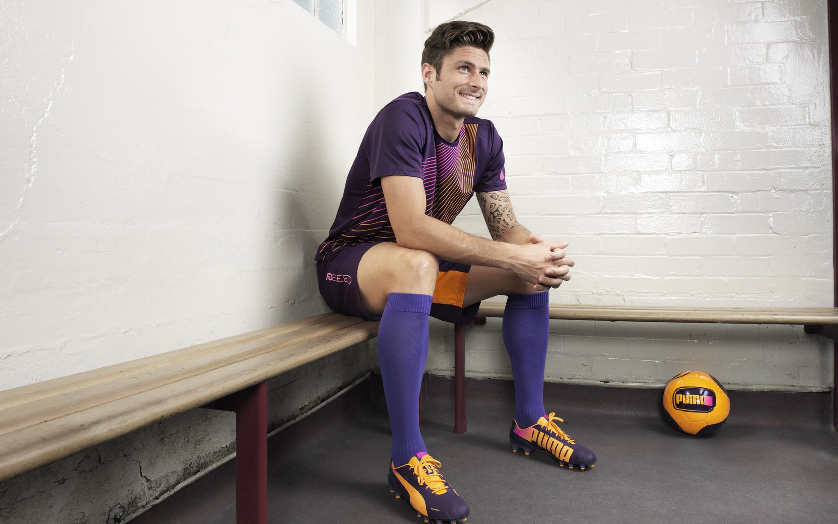 冷门与统治，马来西亚险胜法国，安赛龙独步天下